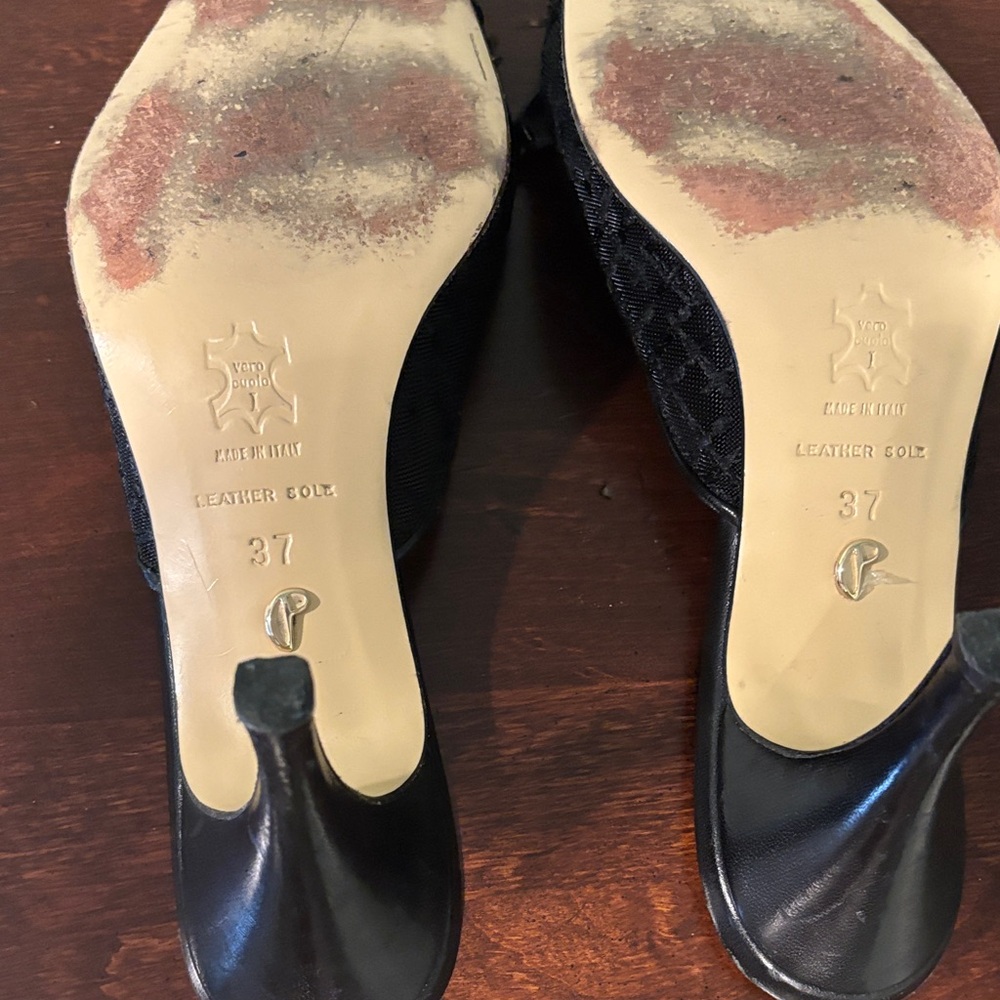Black Mesh and Leather Bow Detail Heels - Picture 4 of 8
